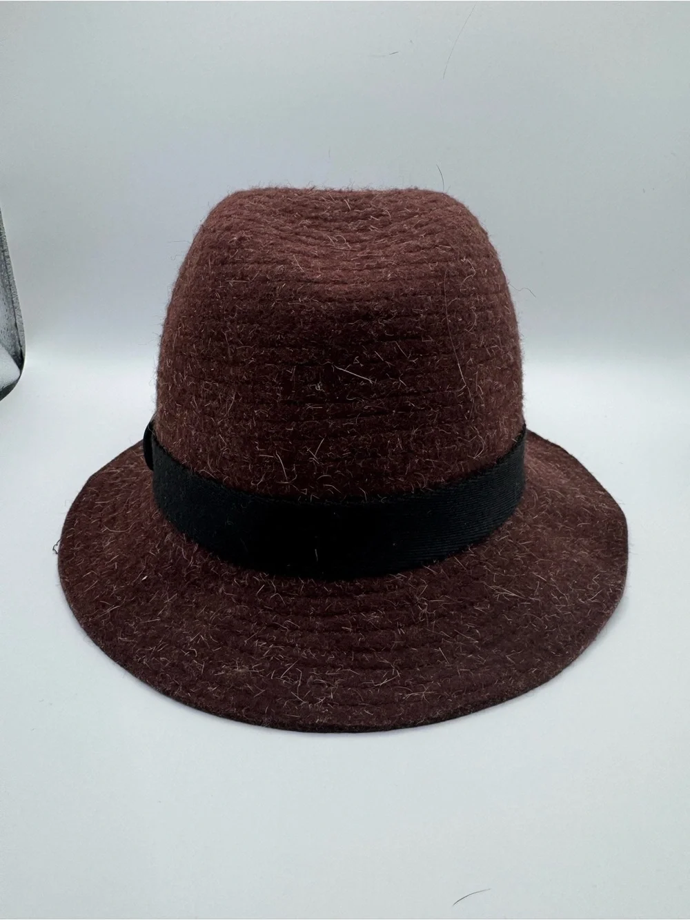 Gucci Felt Wool Bucket Hat Brown Black Band Logo Plaque Size Large
